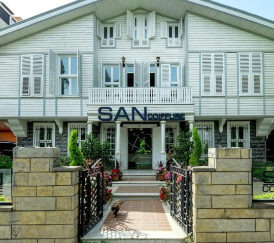 San Kuaför Acıbadem